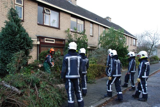 2008/322/20081121 010 Stormschade Vlierstraat.JPG